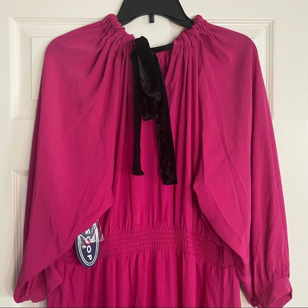 Scoop Magenta Maxi Dress - Picture 4 of 8